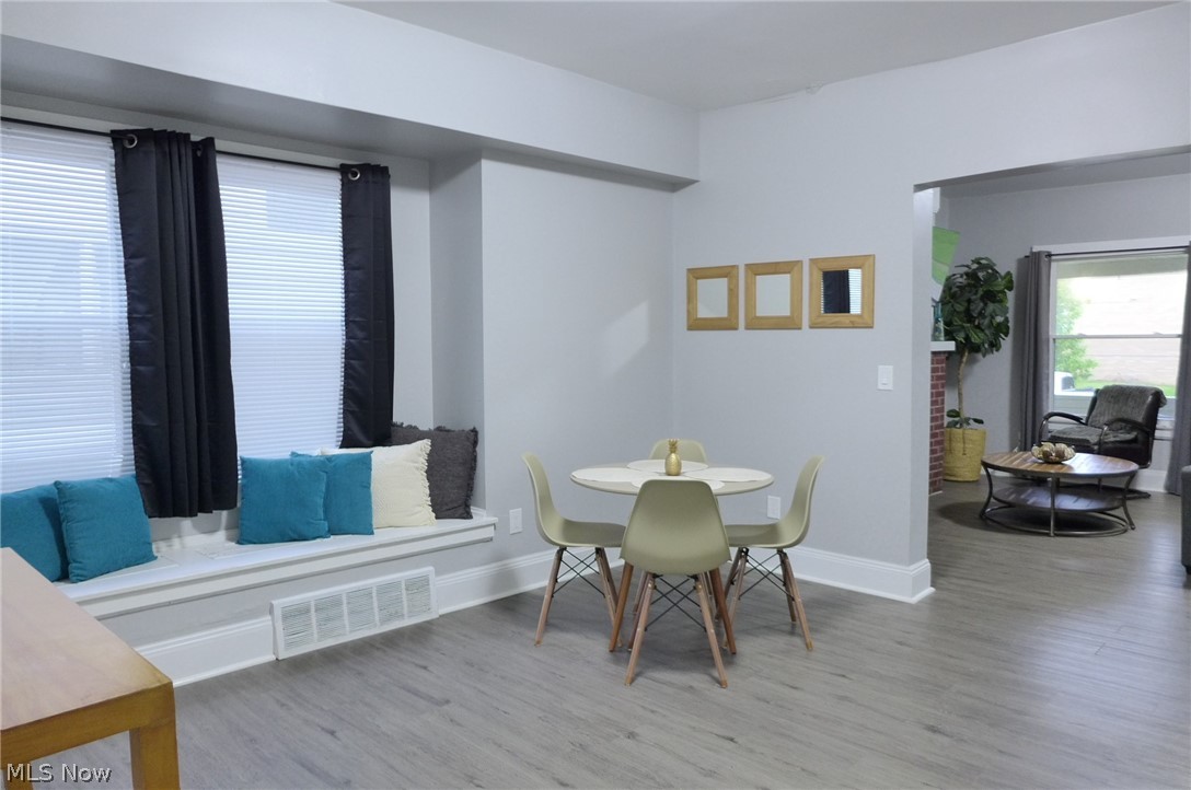 1453 W 107th Street
