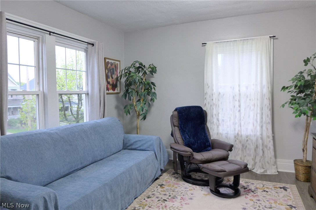 1453 W 107th Street