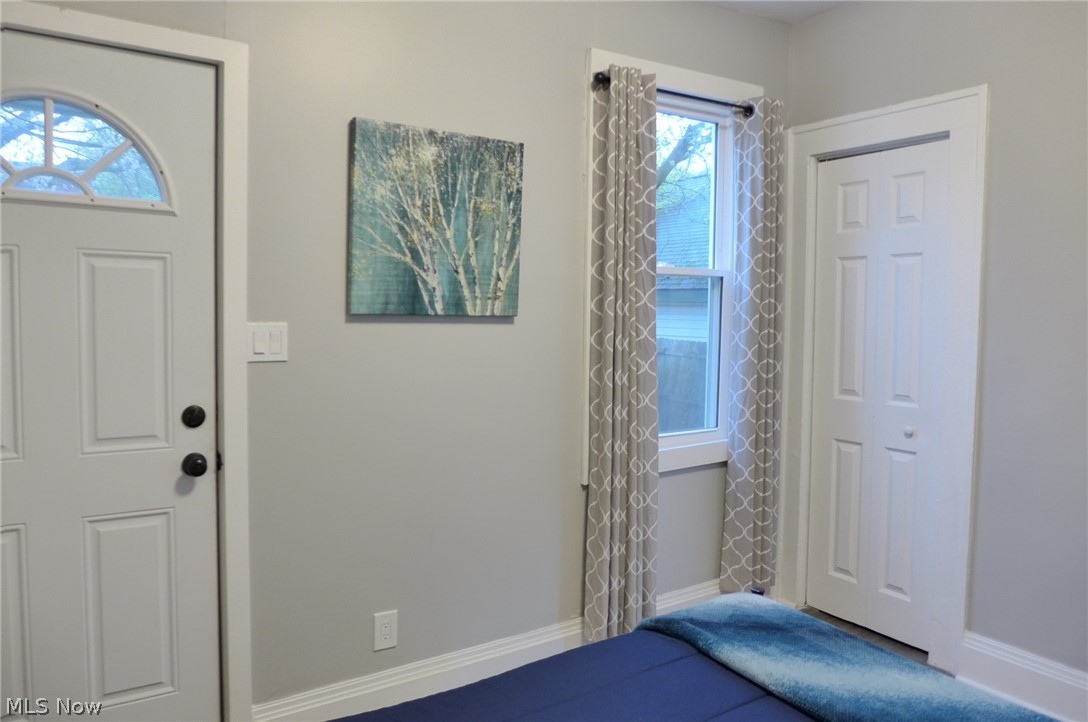 1453 W 107th Street
