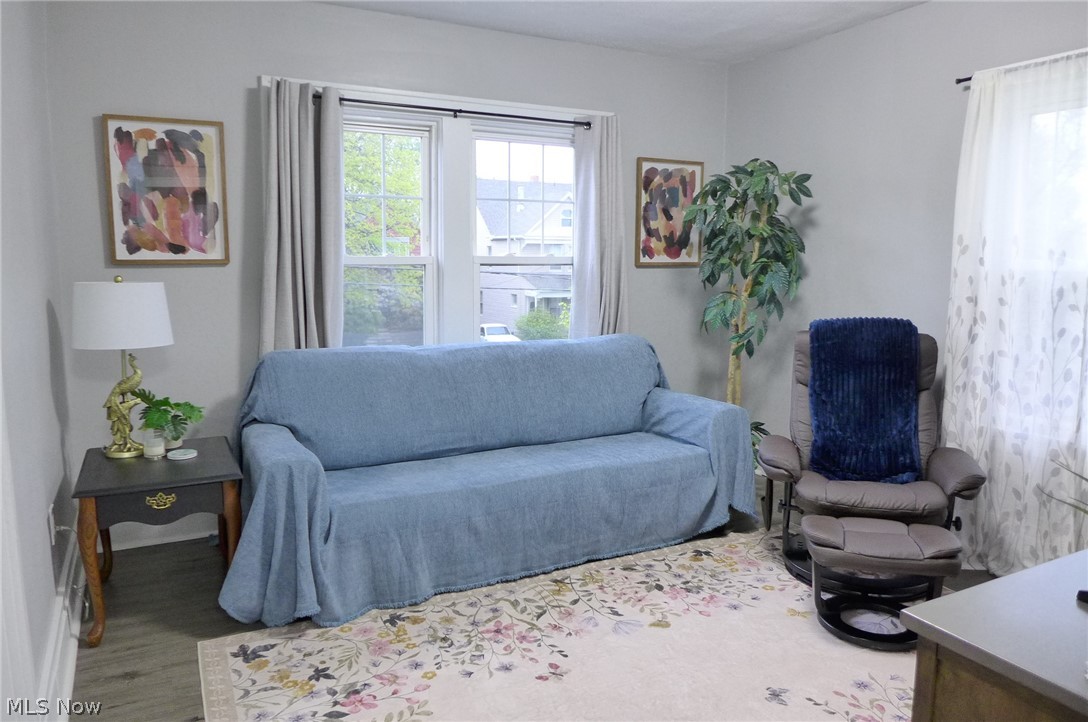 1453 W 107th Street