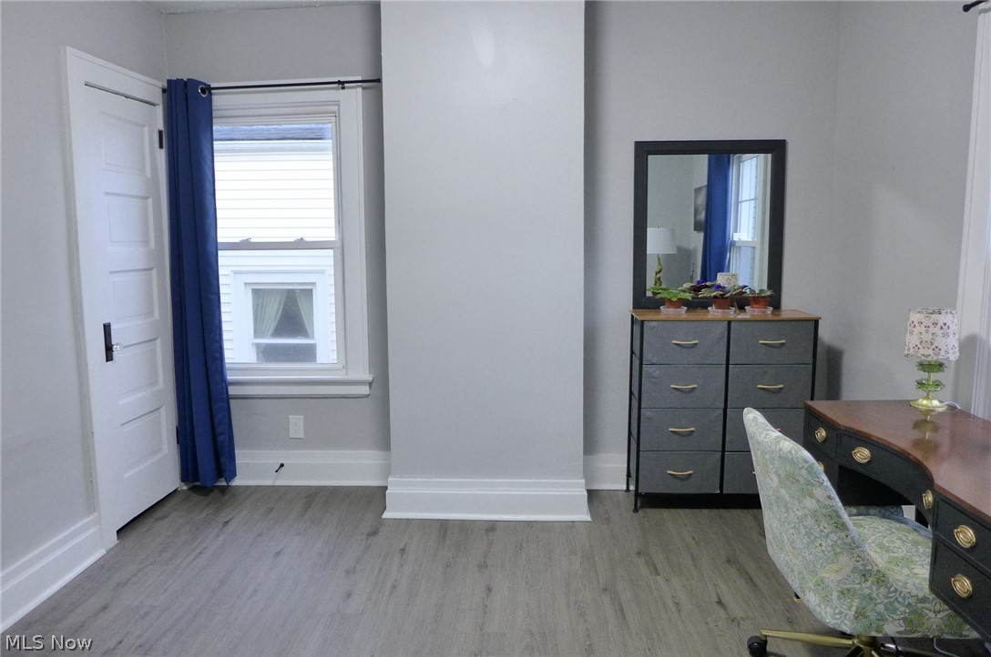 1453 W 107th Street