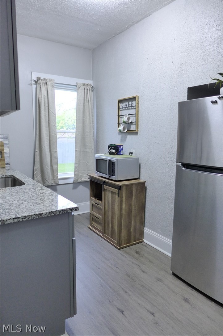 1453 W 107th Street