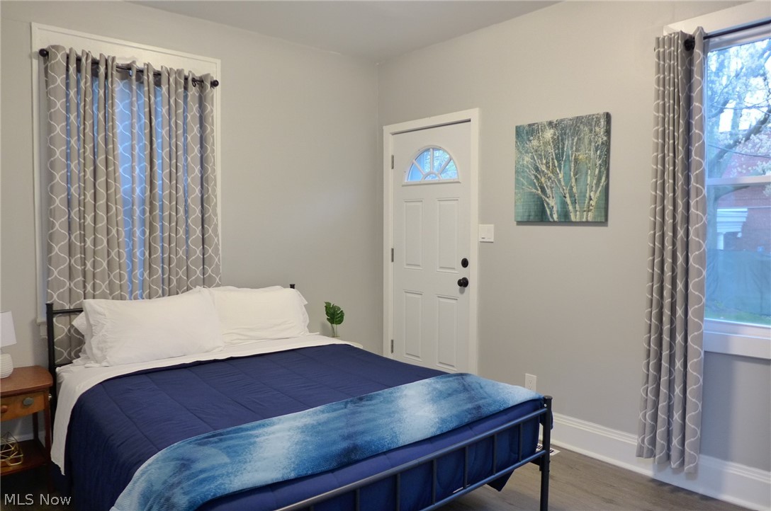 1453 W 107th Street