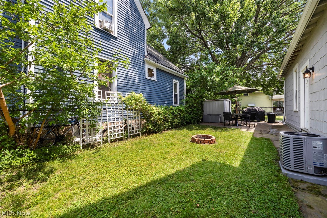 2115 W 93rd Street