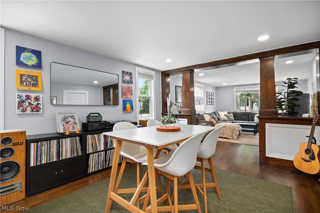 2115 W 93rd Street