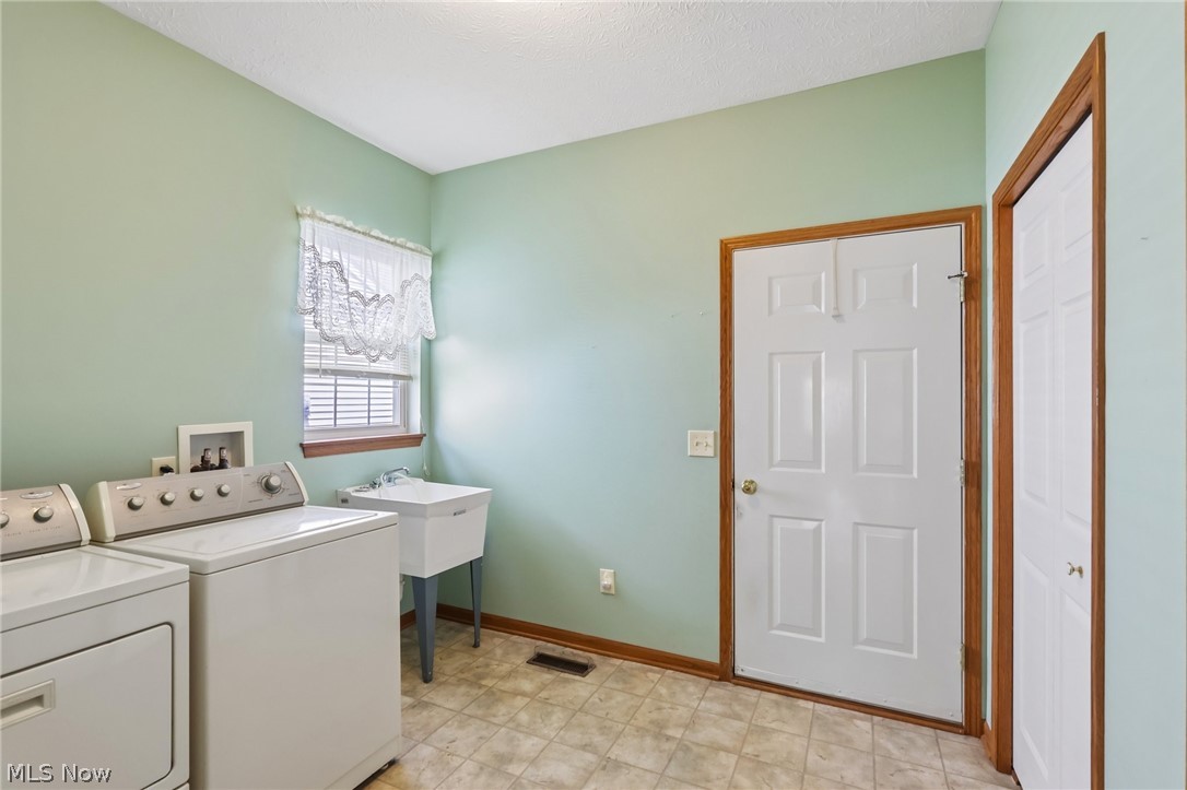 173 Saint Charles Place
