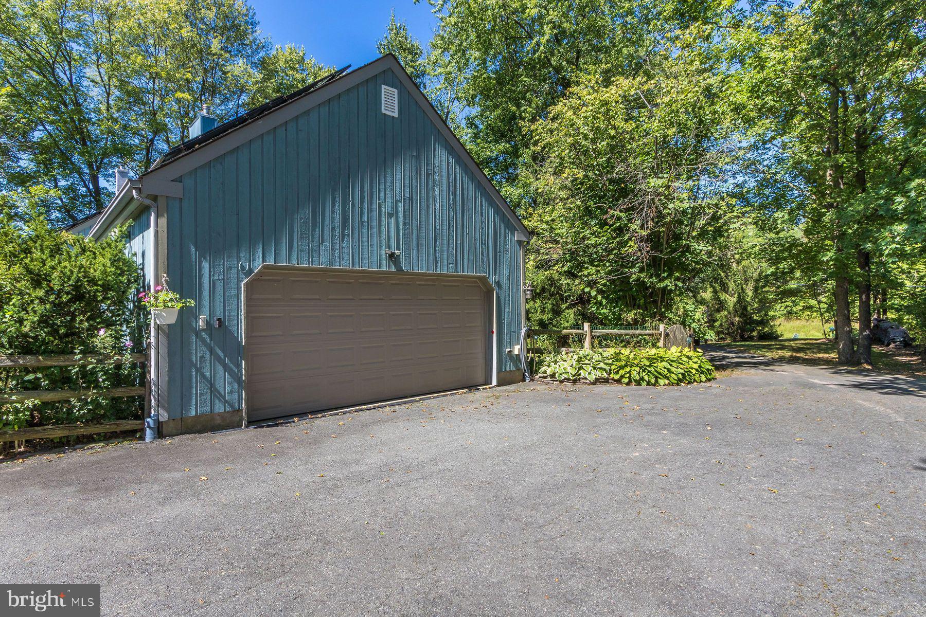 553 BRUNSWICK PIKE
