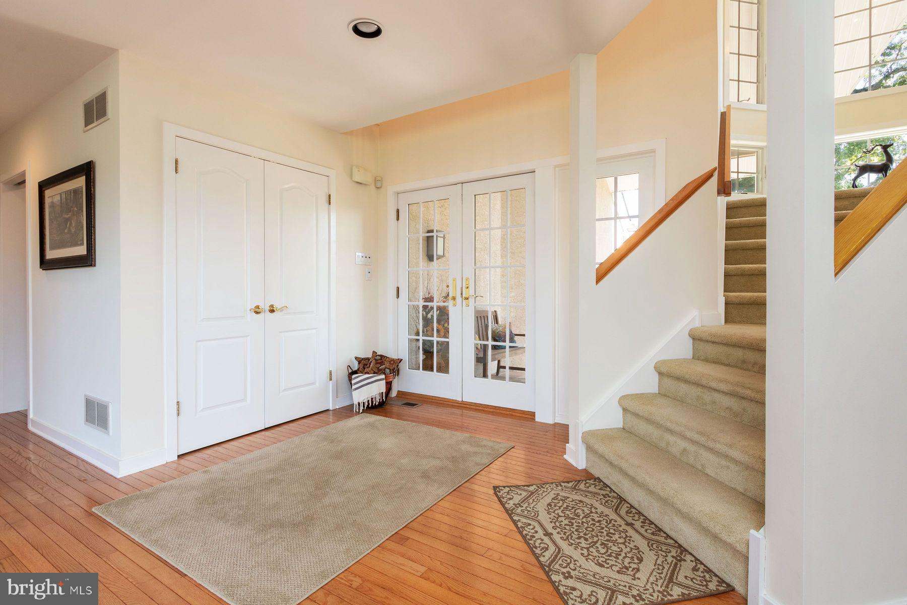 1052 STREET ROAD
