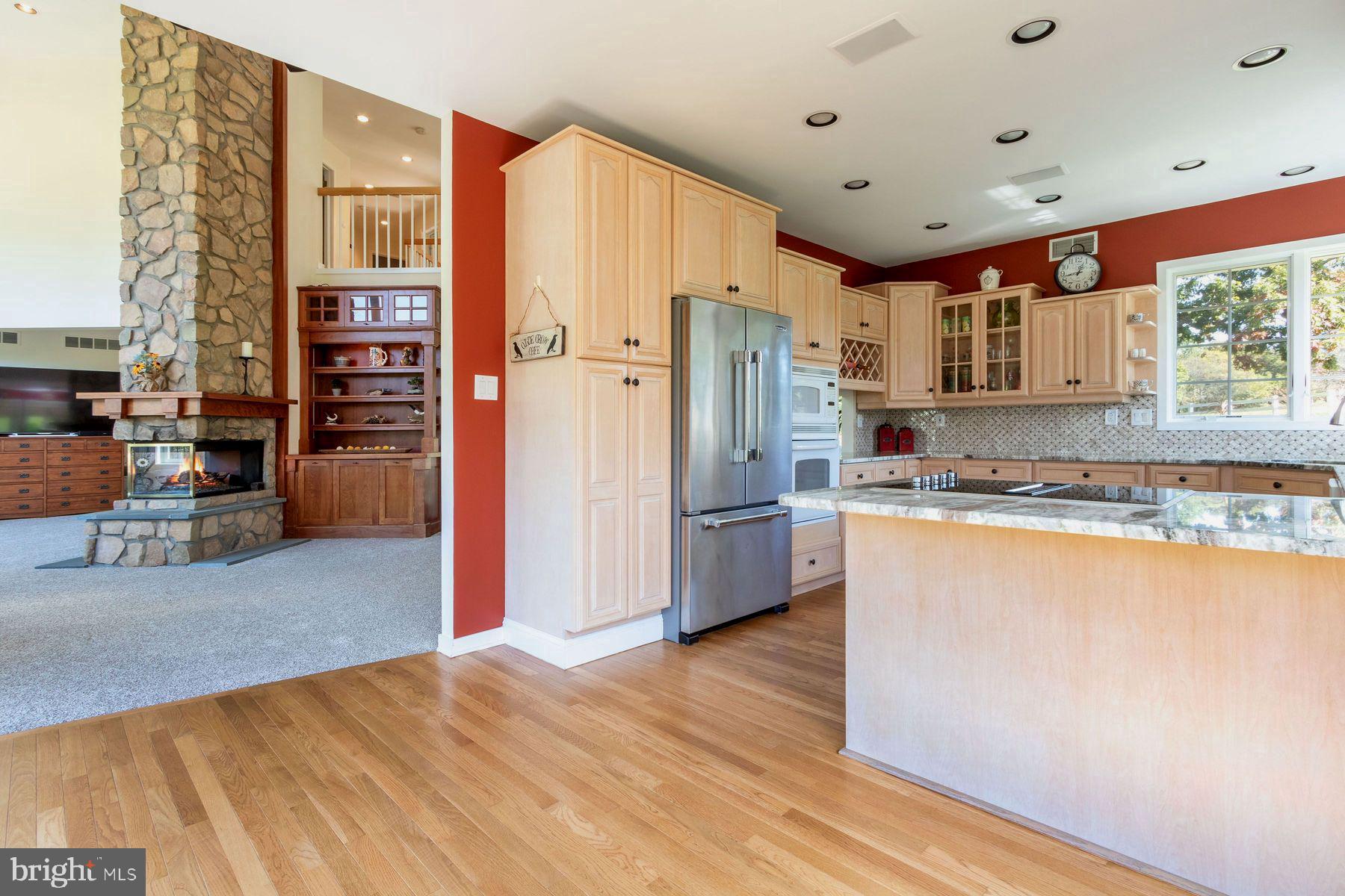 1052 STREET ROAD
