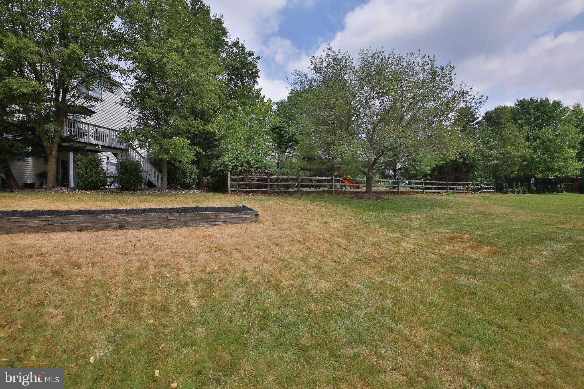247 CREEKSIDE DRIVE