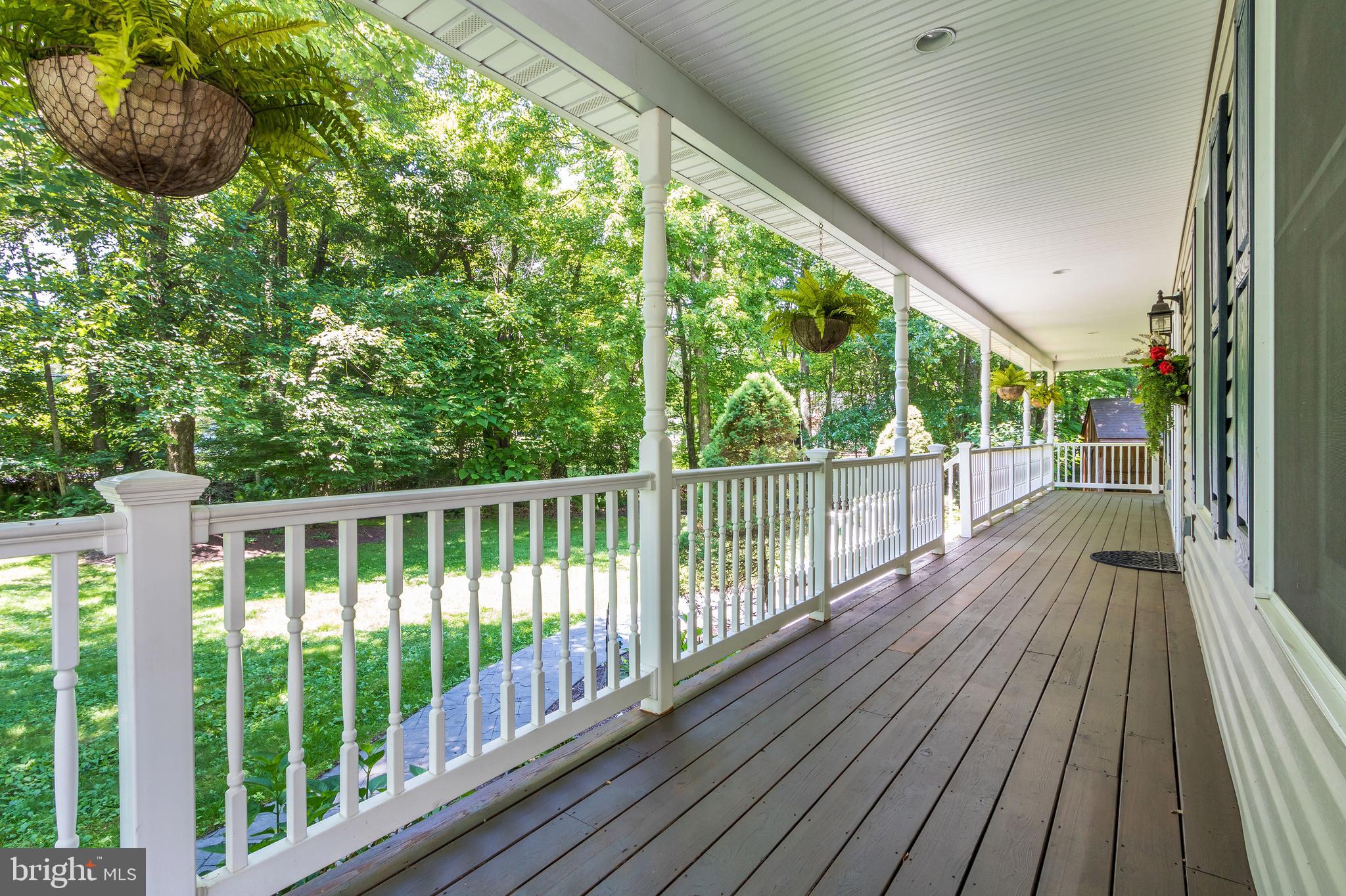 1577 CHESTNUT RIDGE ROAD