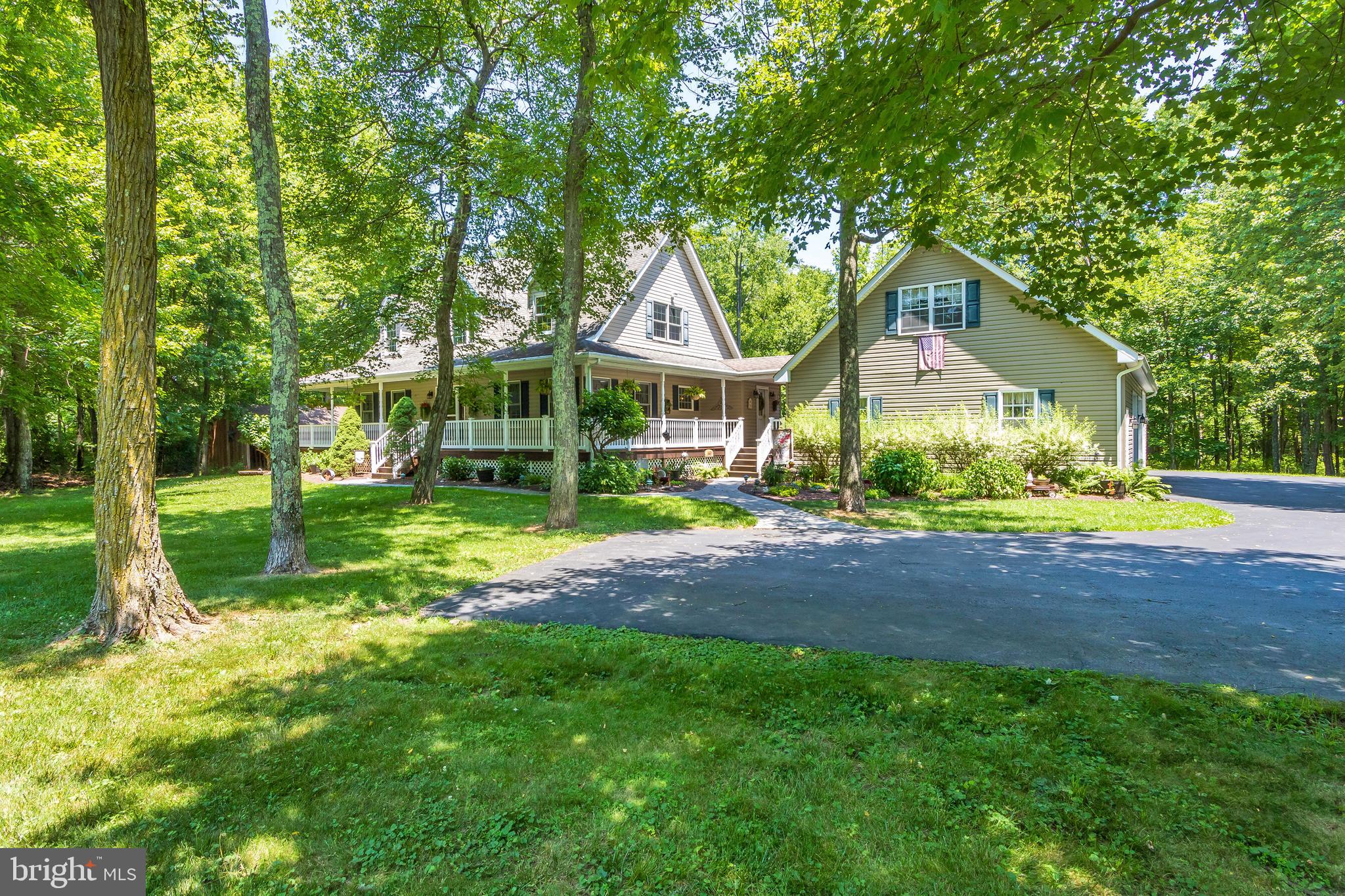 1577 CHESTNUT RIDGE ROAD