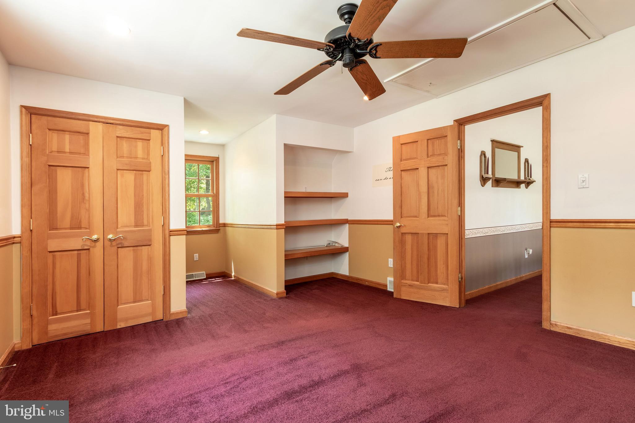 1577 CHESTNUT RIDGE ROAD