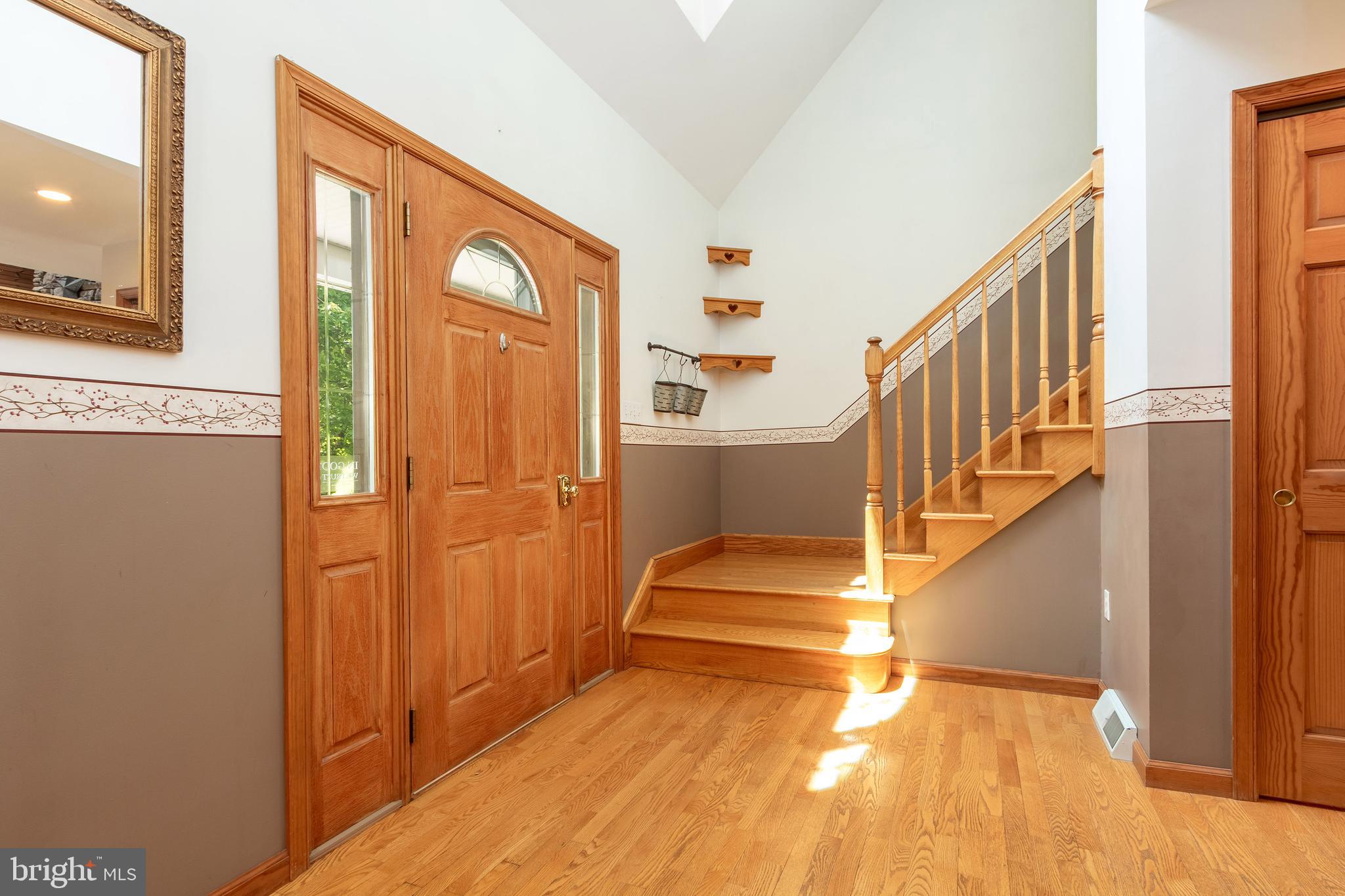 1577 CHESTNUT RIDGE ROAD