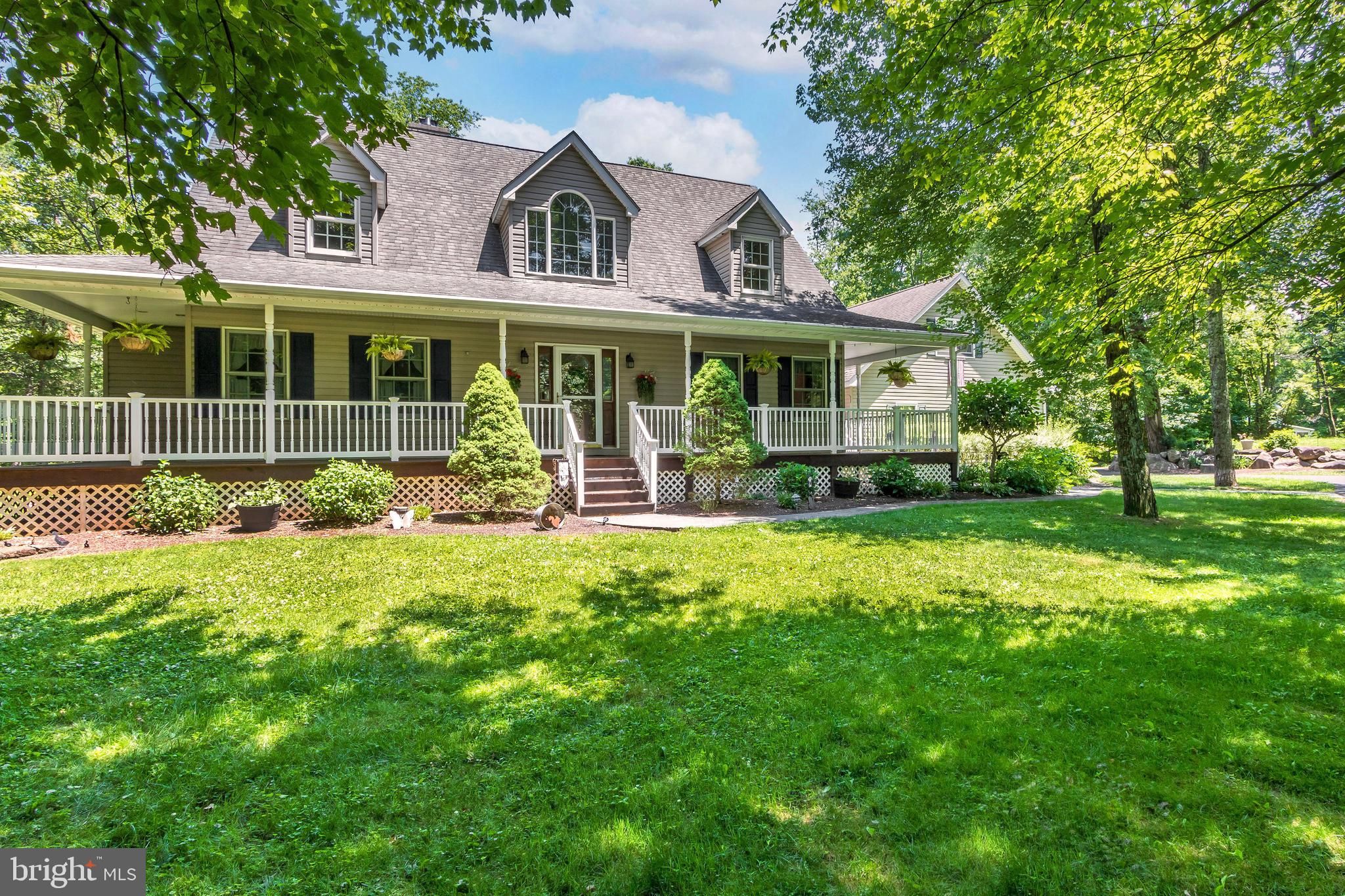 1577 CHESTNUT RIDGE ROAD