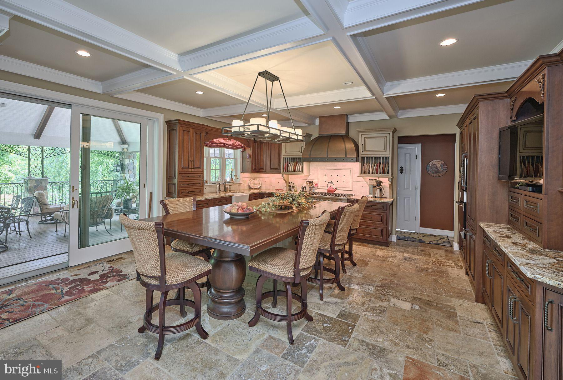 4636 EVERVIEW DRIVE