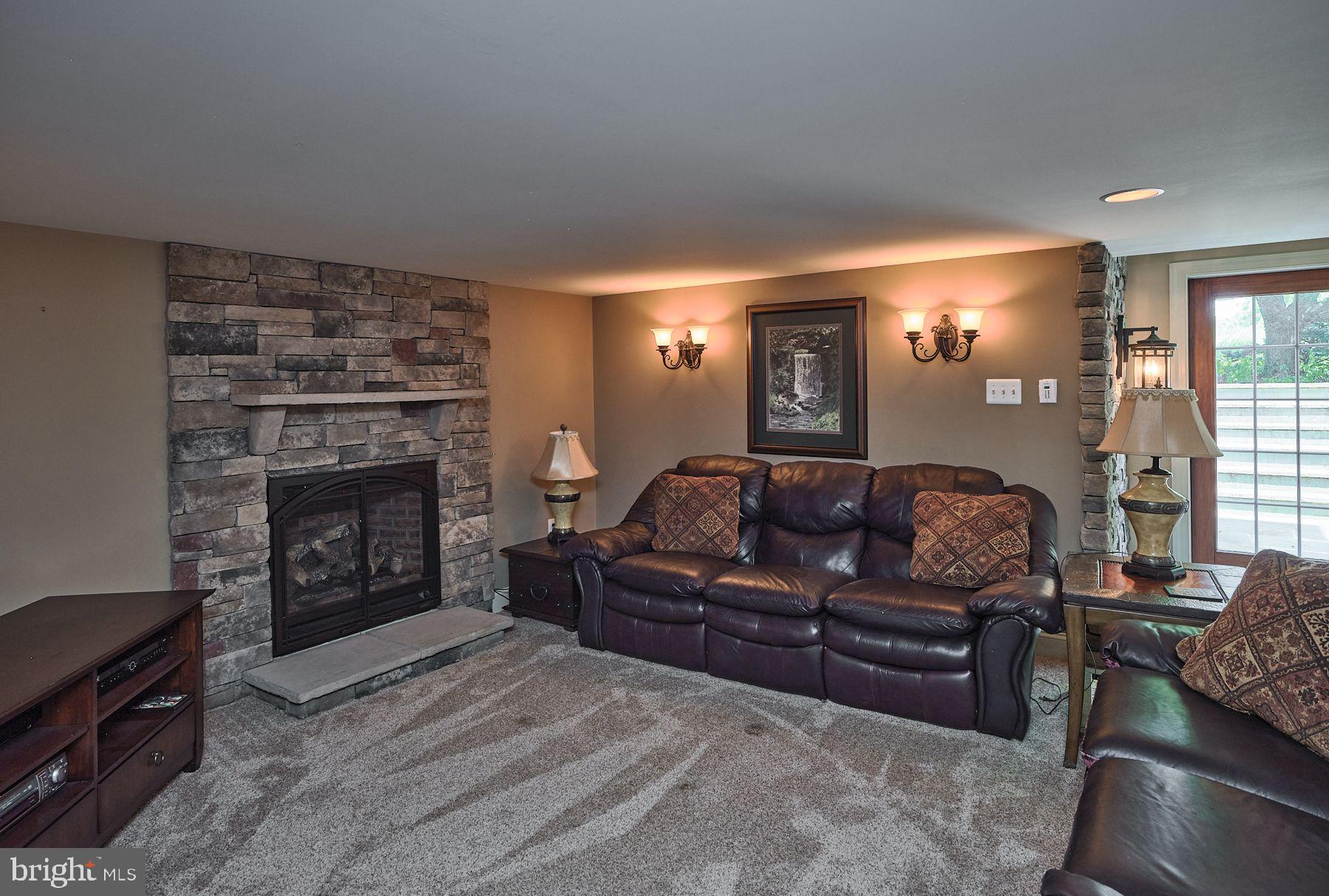4636 EVERVIEW DRIVE