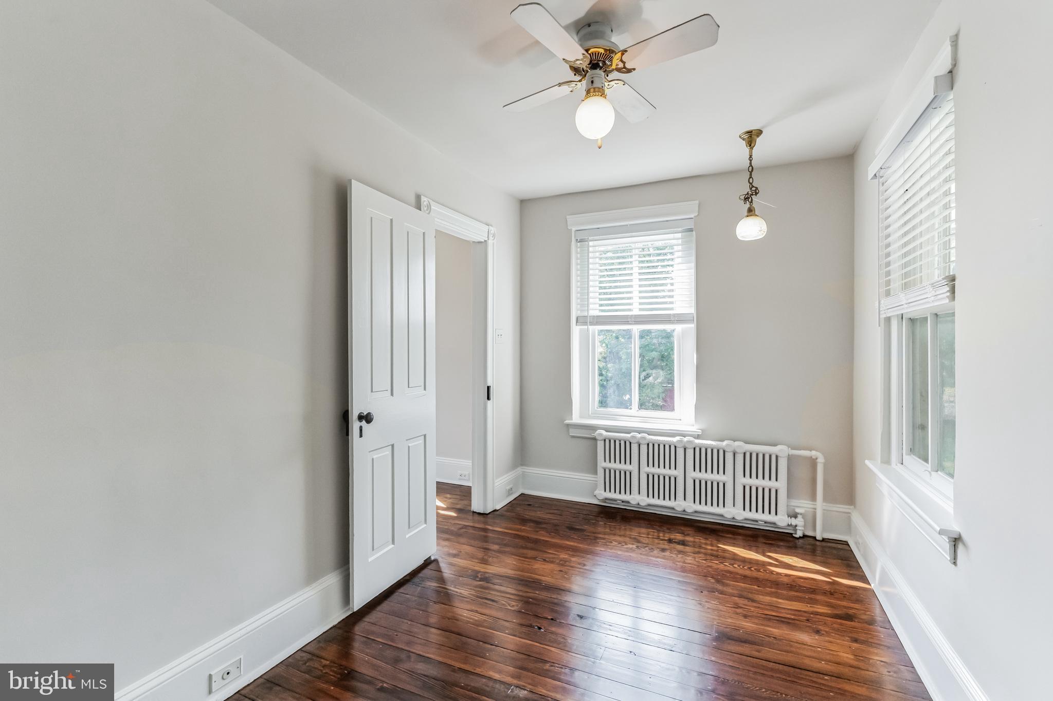 7121 OLD EASTON ROAD