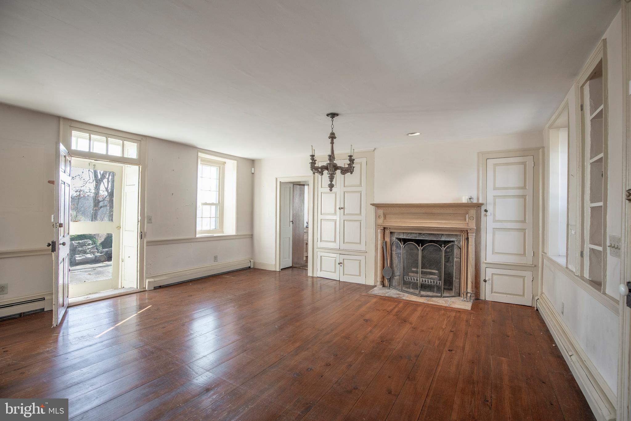 6324 PIDCOCK CREEK ROAD