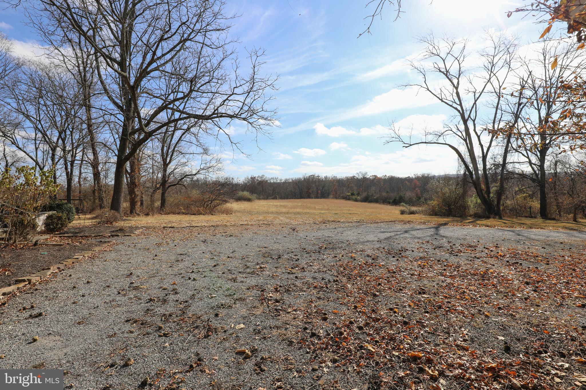 6324 PIDCOCK CREEK ROAD