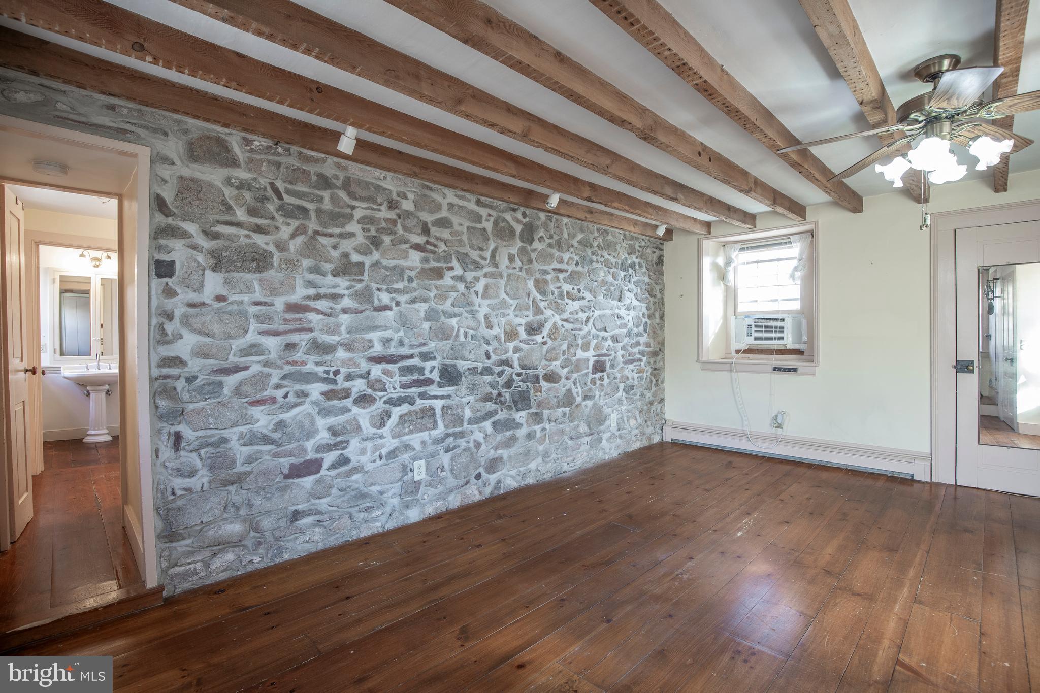 6324 PIDCOCK CREEK ROAD