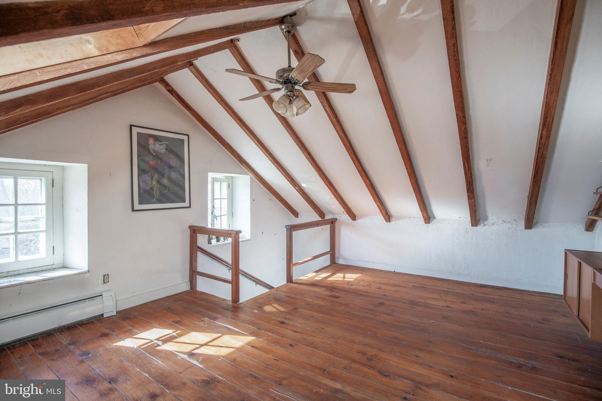 6324 PIDCOCK CREEK ROAD