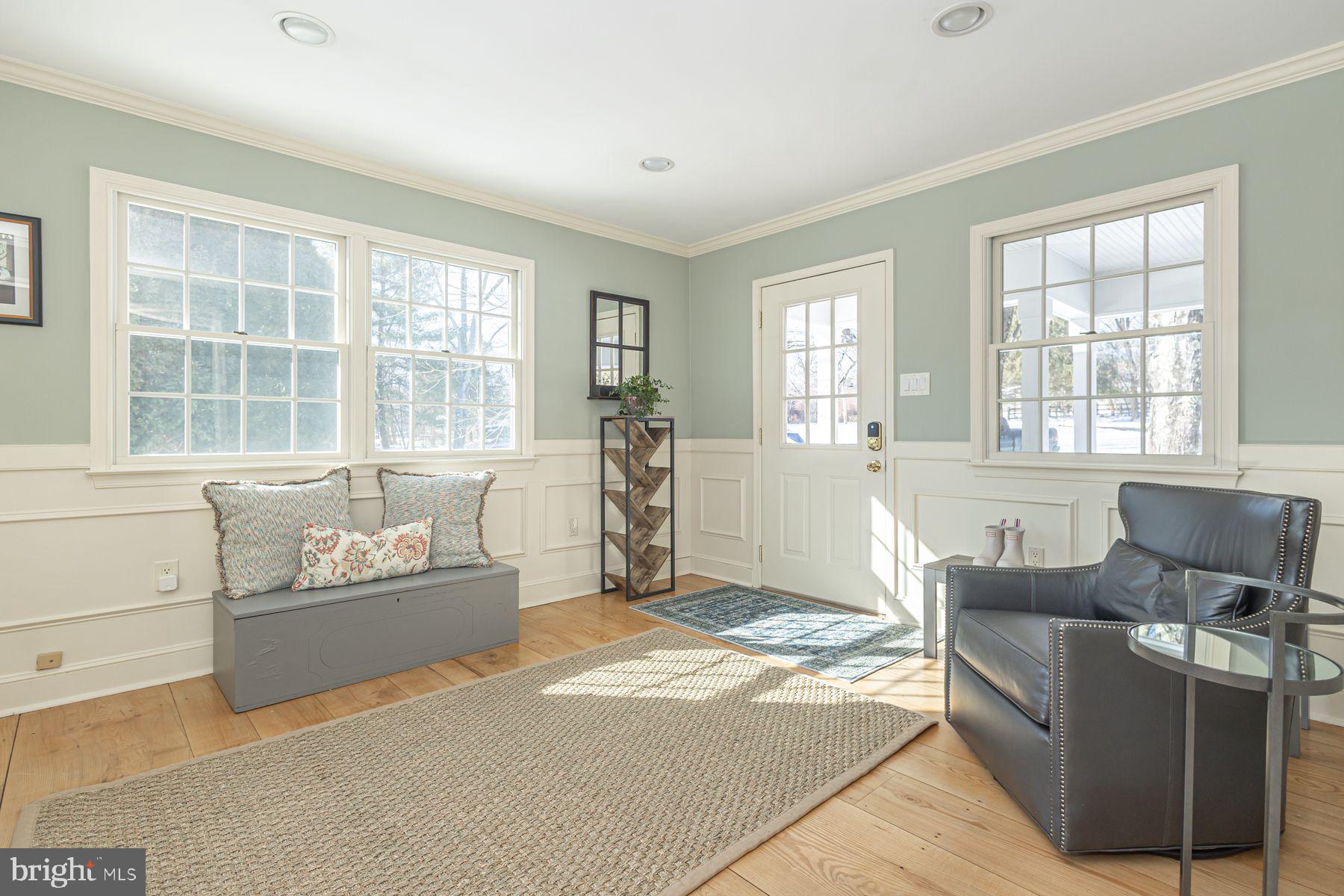 968 HIGHLAND ROAD