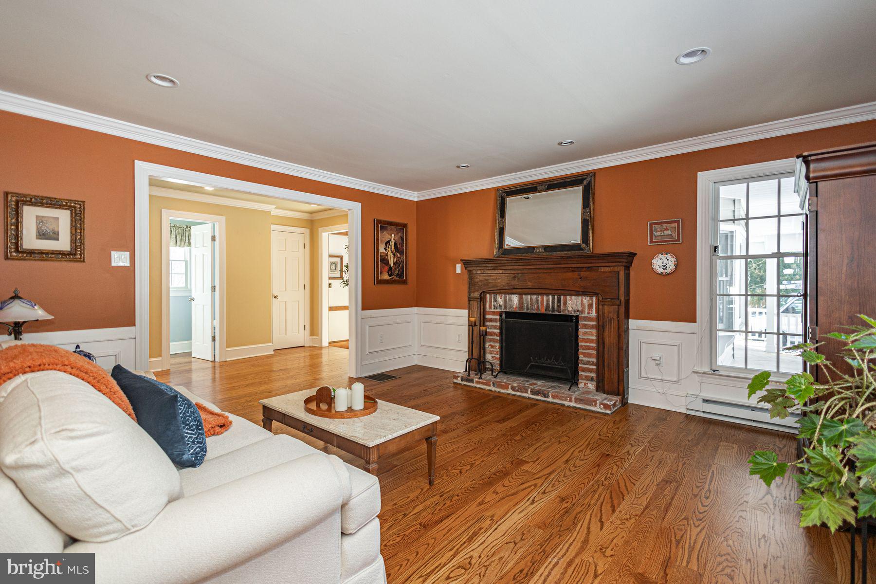 968 HIGHLAND ROAD