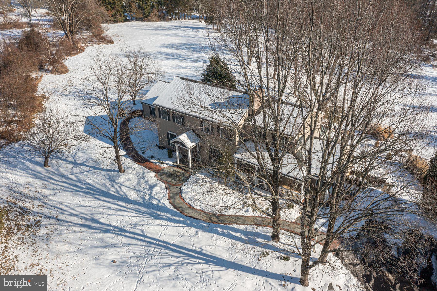 968 HIGHLAND ROAD
