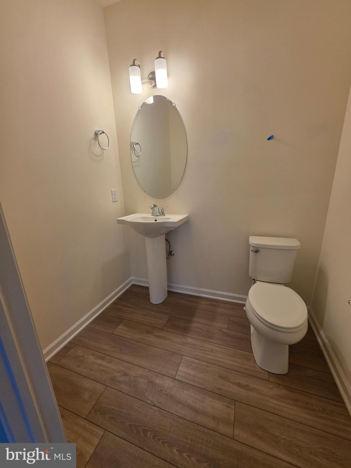 48 PARRY WAY