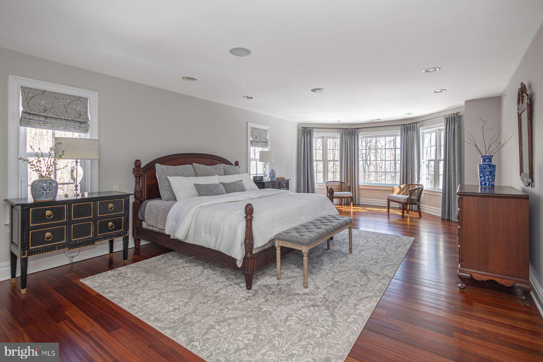 5311 MOUNTAIN TOP ROAD E