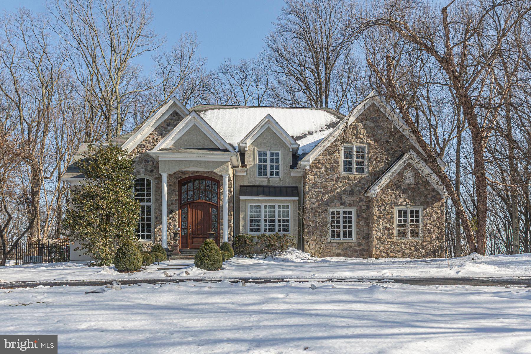 5311 MOUNTAIN TOP ROAD E