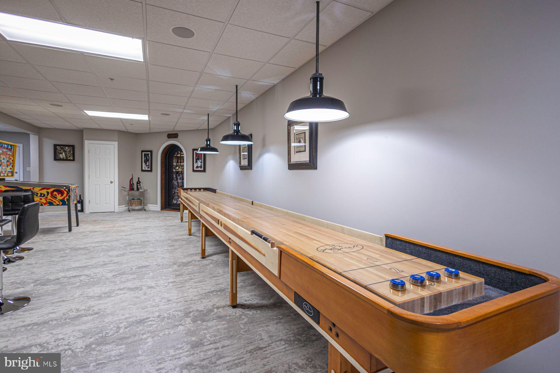 5311 MOUNTAIN TOP ROAD E