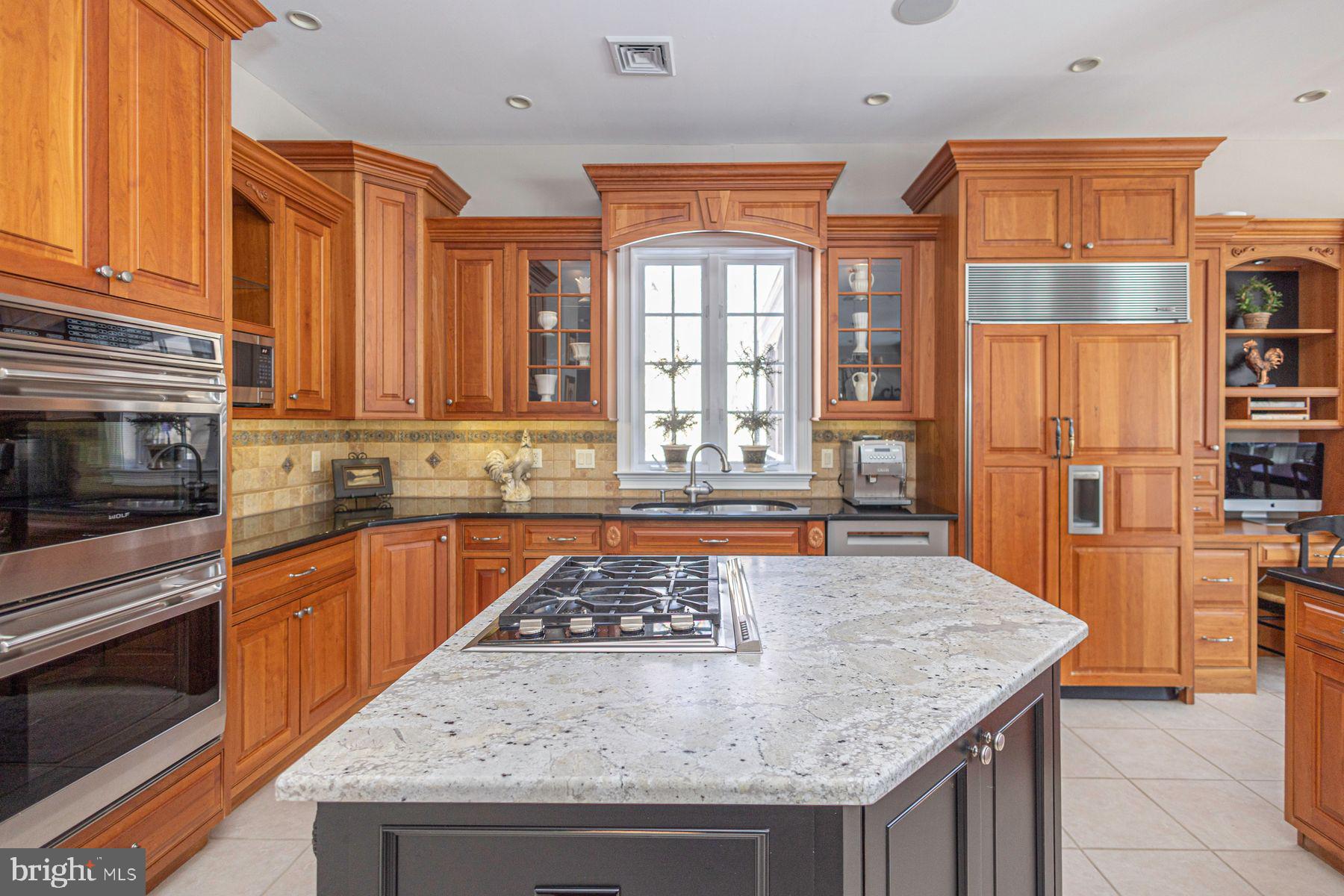 5311 MOUNTAIN TOP ROAD E