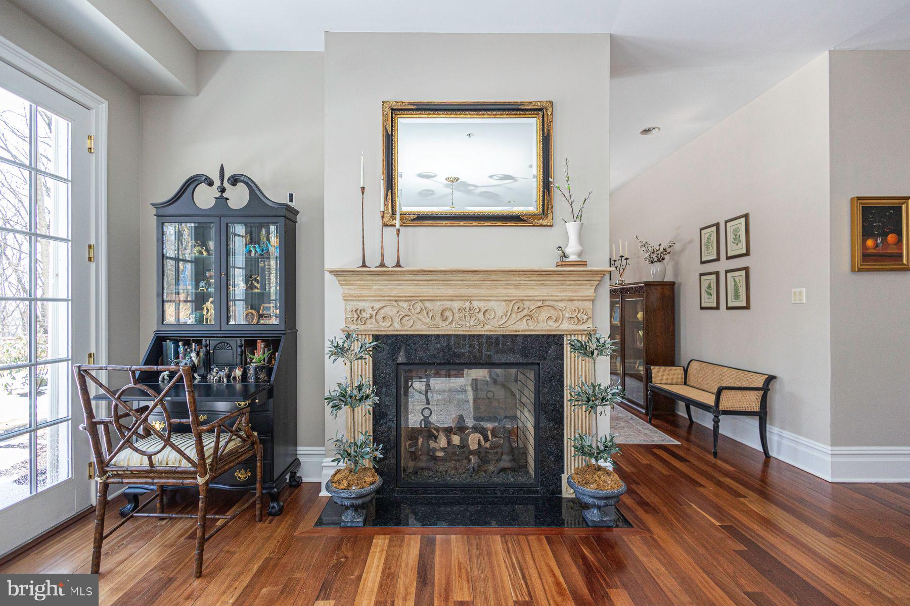 5311 MOUNTAIN TOP ROAD E