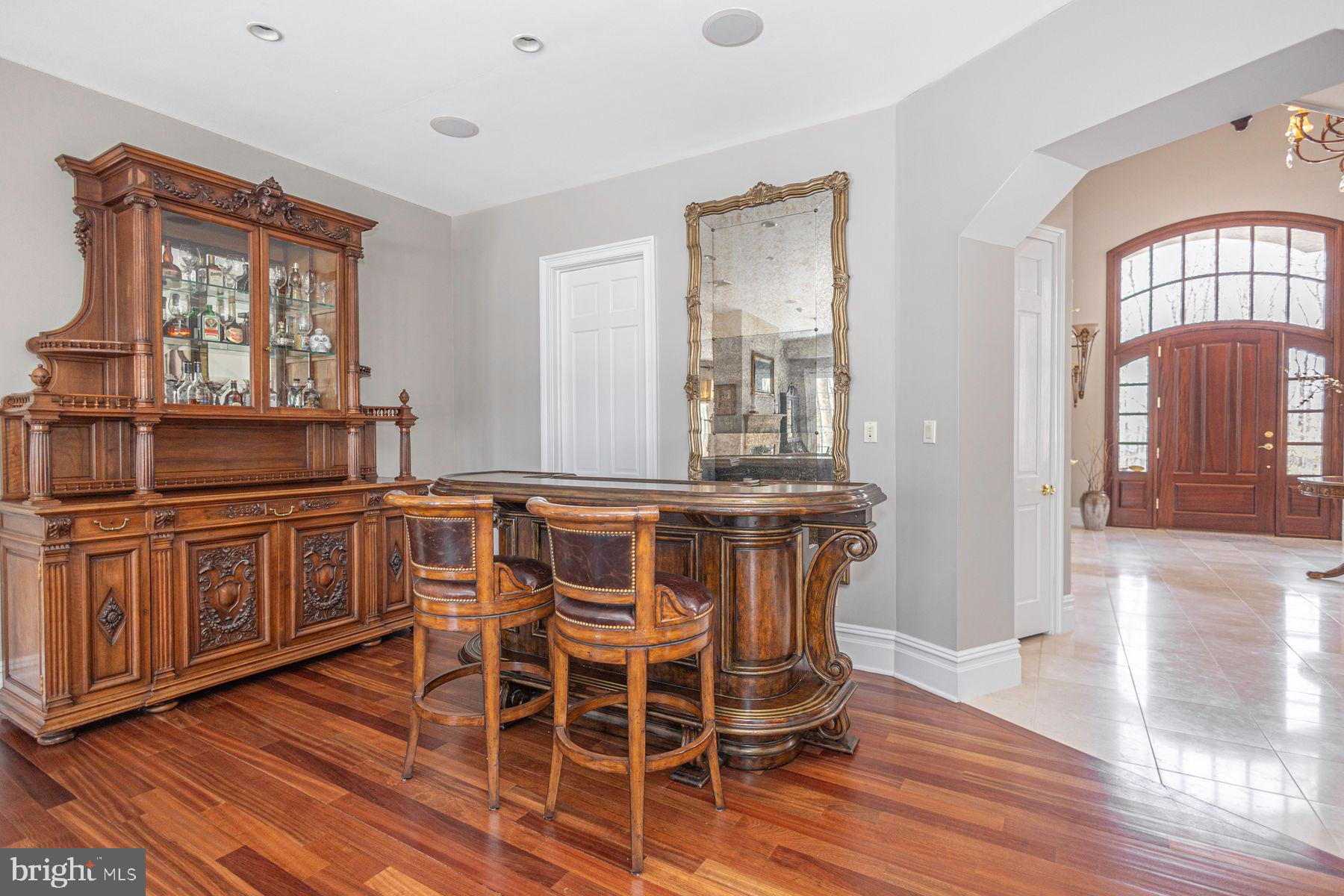 5311 MOUNTAIN TOP ROAD E