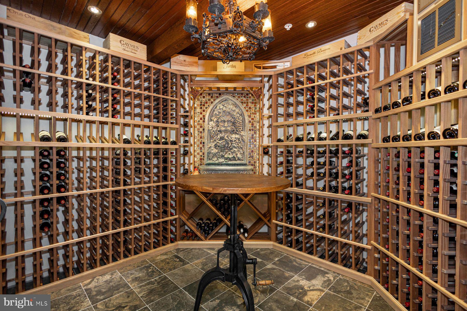 5311 MOUNTAIN TOP ROAD E