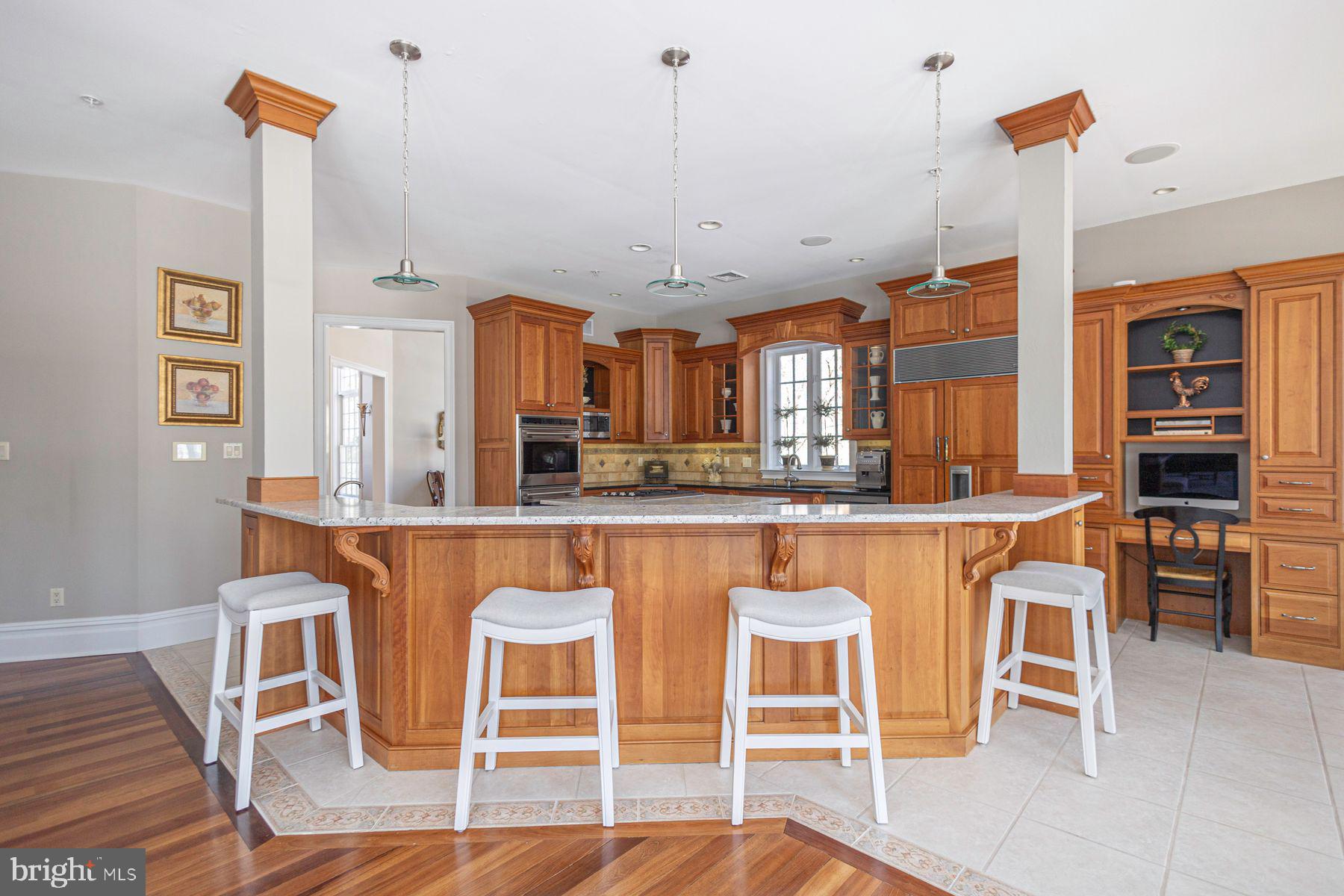 5311 MOUNTAIN TOP ROAD E