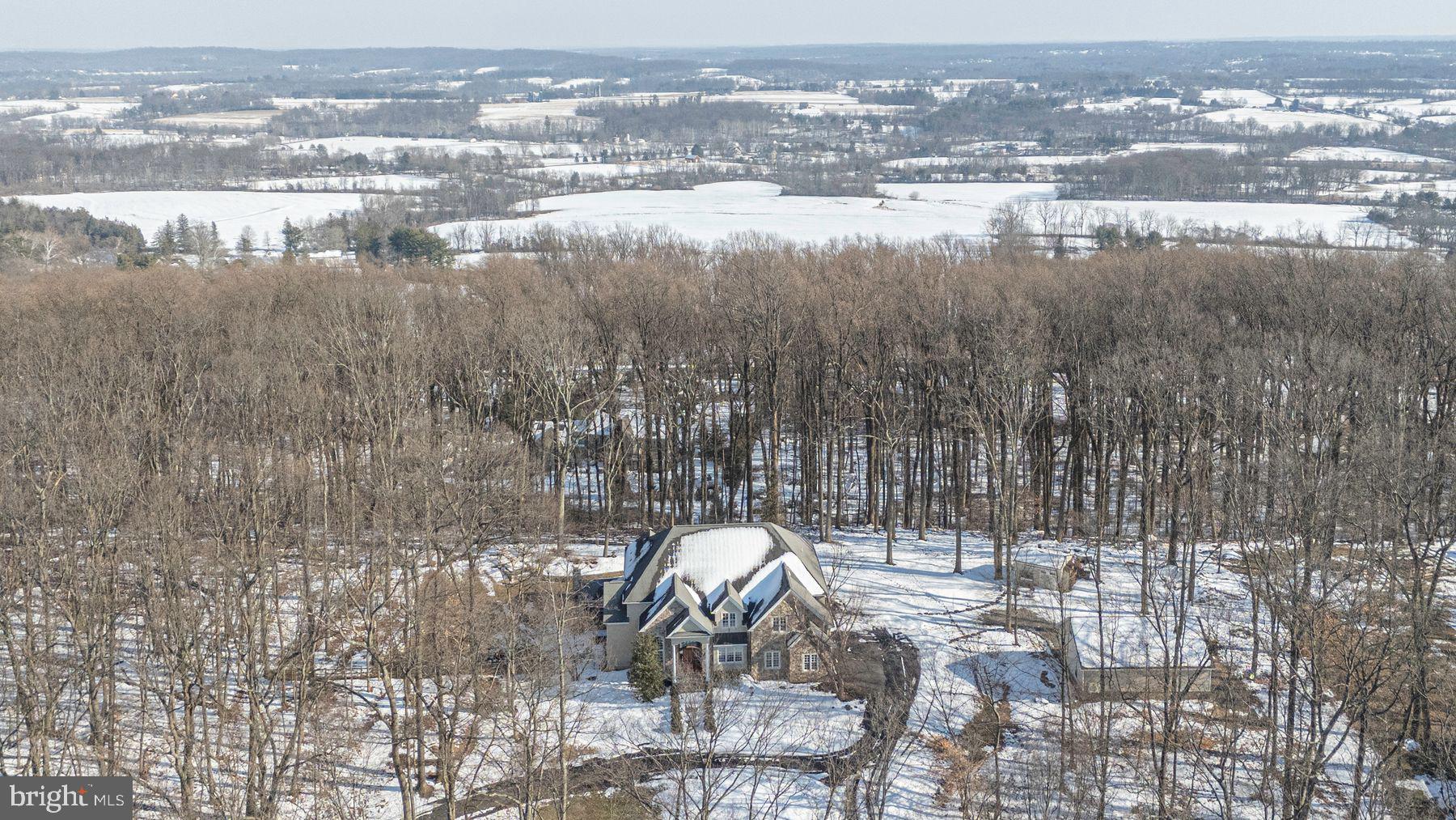 5311 MOUNTAIN TOP ROAD E