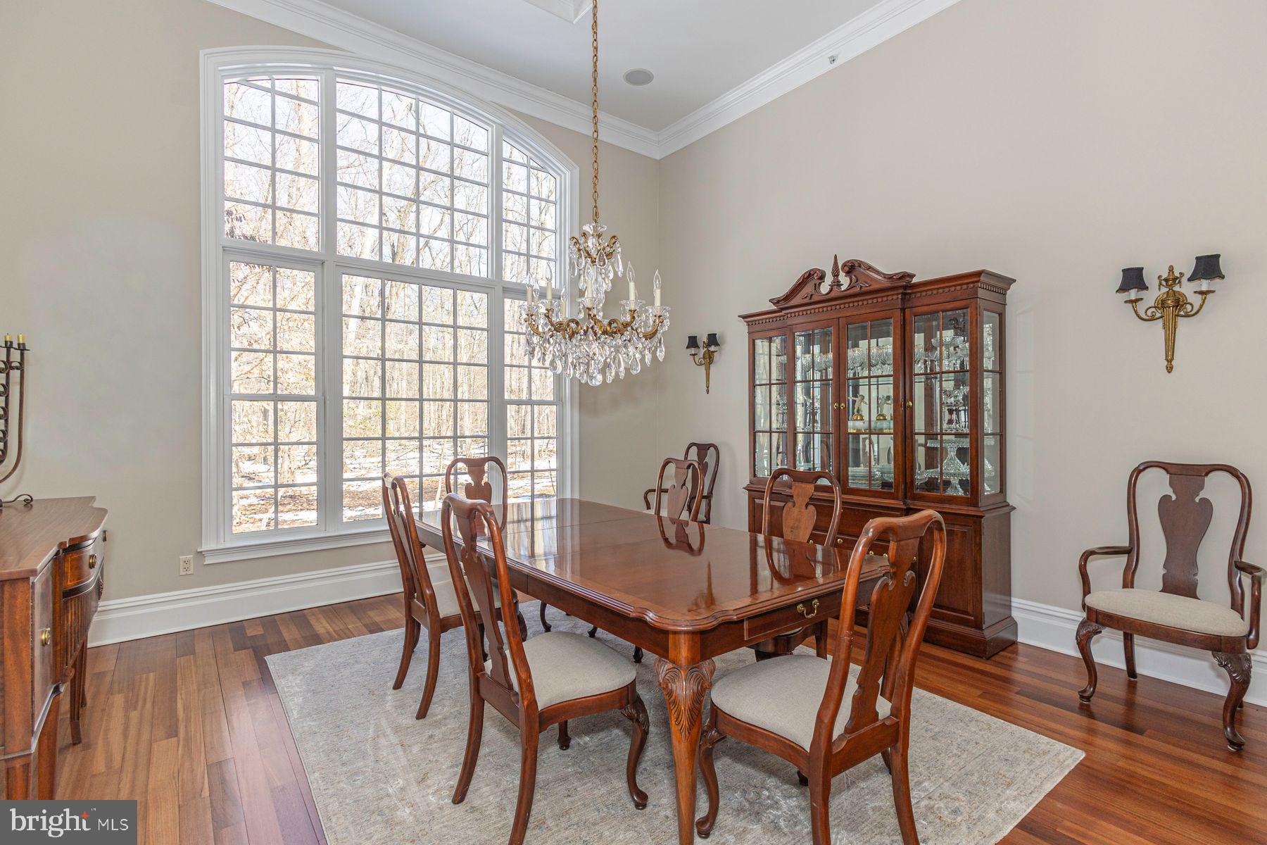 5311 MOUNTAIN TOP ROAD E