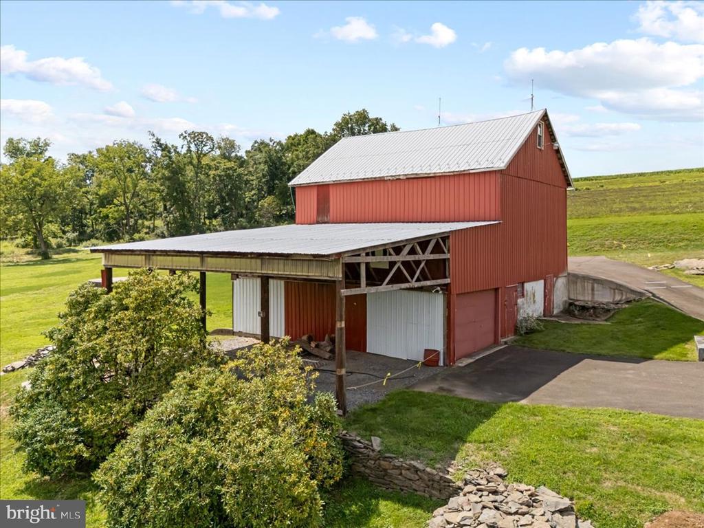 4099 CURLY HILL ROAD