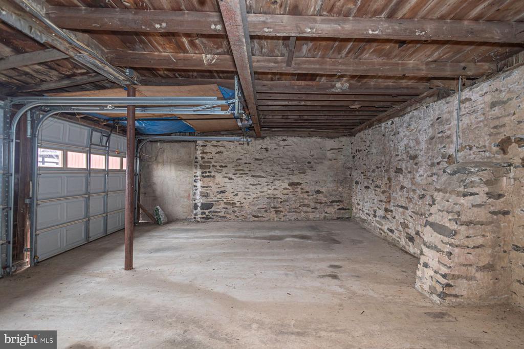 4099 CURLY HILL ROAD