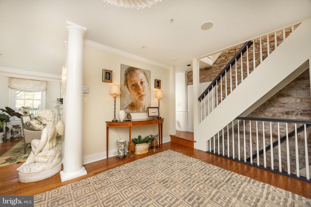 5447 CARVERSVILLE ROAD