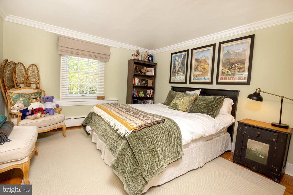 5447 CARVERSVILLE ROAD