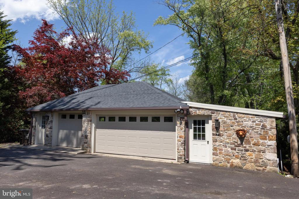 5447 CARVERSVILLE ROAD