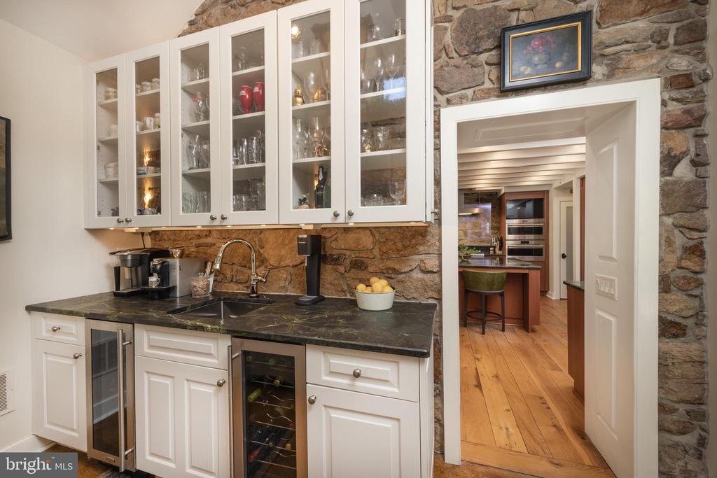 5447 CARVERSVILLE ROAD