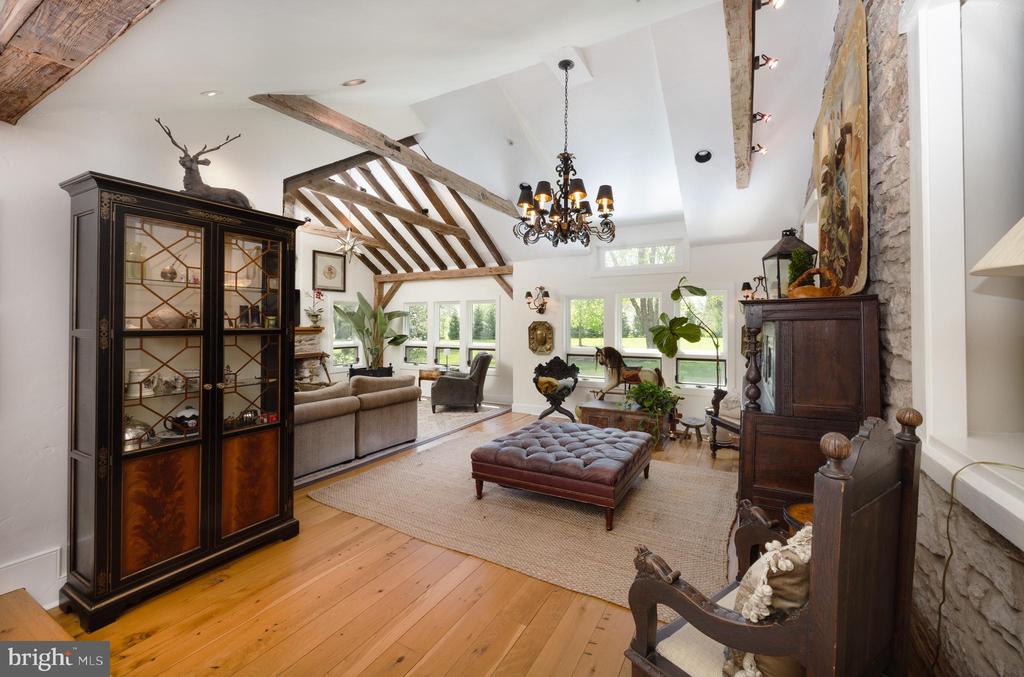 5447 CARVERSVILLE ROAD