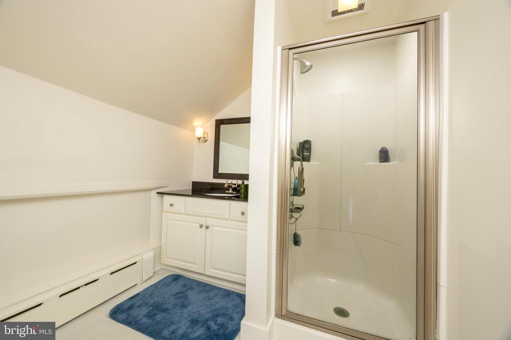5447 CARVERSVILLE ROAD