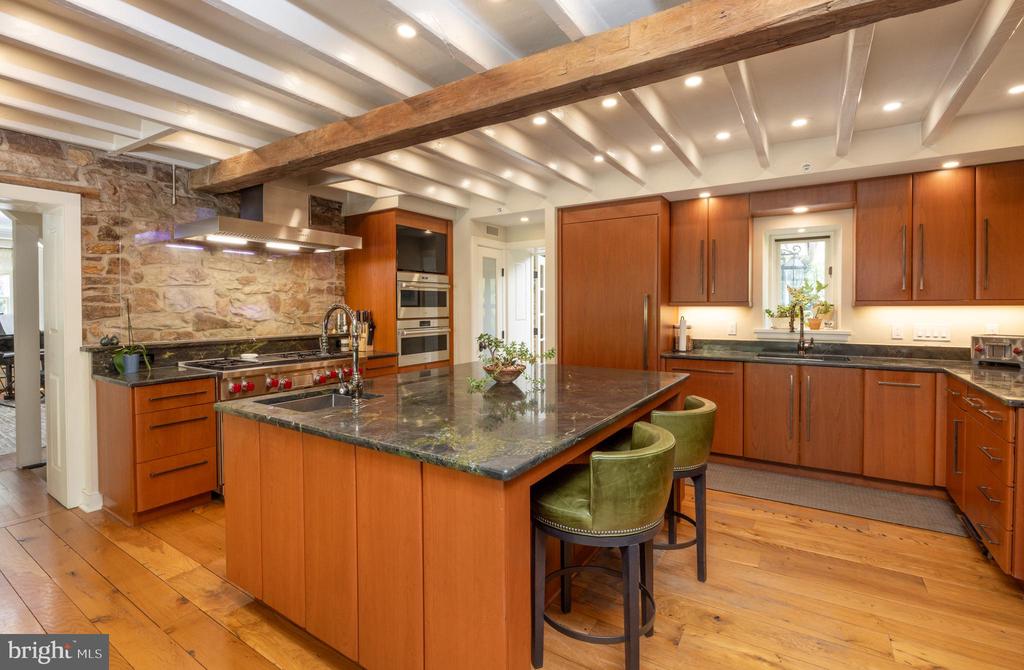 5447 CARVERSVILLE ROAD