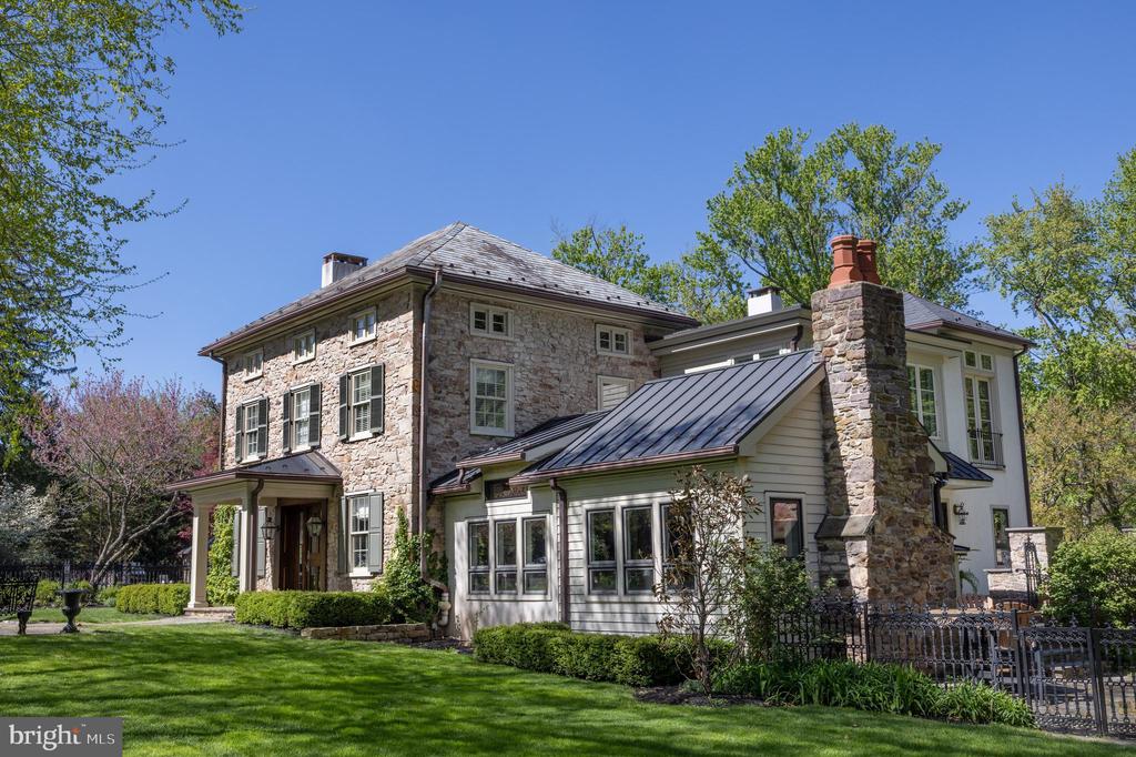 5447 CARVERSVILLE ROAD